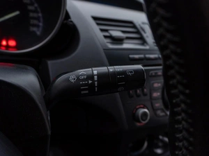 Хетчбэк Mazda 3 2012 года, 749000 рублей, Саратов