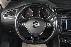 Внедорожник Volkswagen Tiguan 2017 года, 2119000 рублей, Тюмень