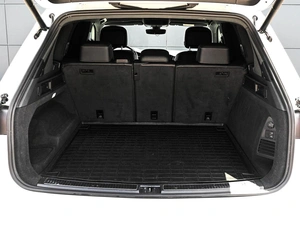 Внедорожник Volkswagen Touareg 2018 года, 3759000 рублей, Кирилловка