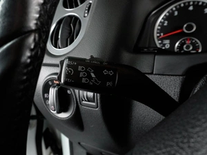 Внедорожник Volkswagen Tiguan 2014 года, 1819000 рублей, Воронеж