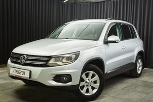Внедорожник Volkswagen Tiguan 2013 года, 1350000 рублей, Красноярск