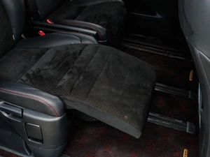 Минивэн Toyota Vellfire 2013 года, 2399000 рублей, Большой Сочи