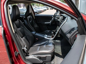 Внедорожник Volvo XC60 2010 года, 1040000 рублей, Краснодар