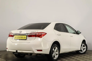 Седан Toyota Corolla 2013 года, 1239000 рублей, Пермь
