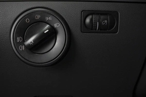 Внедорожник Volkswagen Touareg 2006 года, 1020000 рублей, Омск