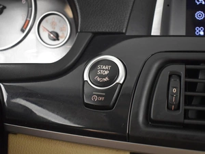 Седан BMW 5 серия 2012 года, 1463900 рублей, Казань