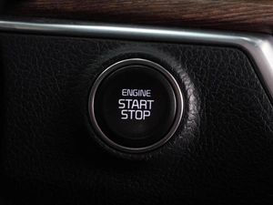 Внедорожник Kia Mohave 2021 года, 5939000 рублей, Воронеж