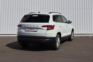 Внедорожник Skoda Karoq 2020 года, 2230000 рублей, Брянск