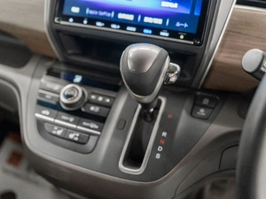 Минивэн Honda Freed+ 2021 года, 1840000 рублей, Красноярск