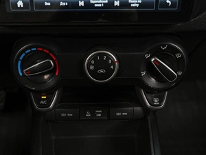 Седан Kia Rio 2018 года, 969000 рублей, Ставрополь