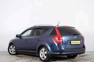 Универсал Kia Ceed 2010 года, 699000 рублей, Красноярск