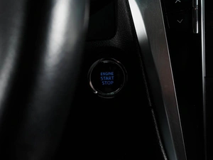 Седан Toyota Camry 2017 года, 1789000 рублей, Воронеж