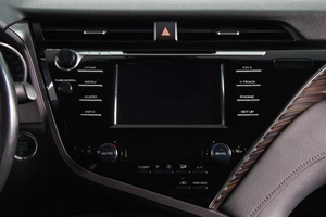 Седан Toyota Camry 2019 года, 2859000 рублей, Сургут