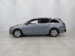 Хэтчбек Kia Ceed 2022 года, 2170000 рублей, Калуга