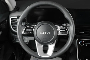 Внедорожник Kia Seltos 2023 года, 2949000 рублей, Тюмень