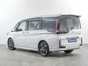 Минивэн Honda Stepwgn Spada 2021 года, 3137900 рублей, Москва