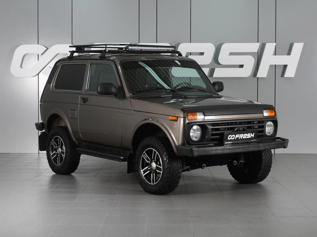 Внедорожник ВАЗ (LADA) 4x4 (Нива) 2016 года, 630000 рублей, Минеральные Воды