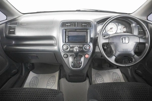 Минивэн Honda Stream 2001 года, 499000 рублей, Кемерово