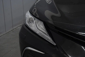 Седан Toyota Camry 2022 года, 2850000 рублей, Омск
