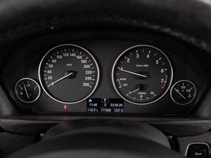 Седан BMW 3 серия 2016 года, 1749000 рублей, Тюмень