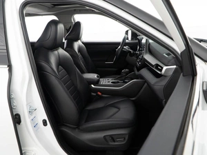 Внедорожник Toyota Highlander 2021 года, 5819888 рублей, Москва