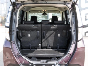 Хетчбэк Toyota Tank 2016 года, 1180000 рублей, Краснодар