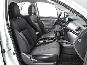 Пикап Mitsubishi L200 2018 года, 2129000 рублей, Воронеж