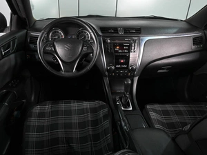 Седан Suzuki Kizashi 2009 года, 999000 рублей, Ростов-на-Дону