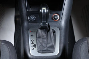 Внедорожник Volkswagen Tiguan 2014 года, 1799000 рублей, Новосибирск