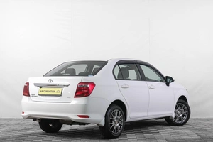 Седан Toyota Corolla Axio 2018 года, 1389000 рублей, Кемерово
