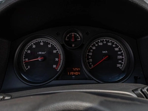 Хетчбэк Opel Astra 2013 года, 540000 рублей, Краснодар
