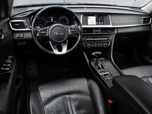 Седан Kia Optima 2019 года, 1700000 рублей, Краснодар