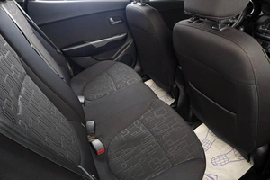 Седан Kia Rio 2014 года, 899000 рублей, Тюмень