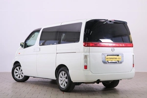 Минивэн Nissan Elgrand 2002 года, 1399000 рублей, Омск