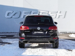 Внедорожник Volkswagen Touareg 2012 года, 1999000 рублей, Волгоград