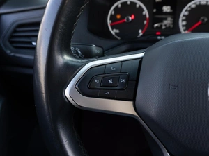 Лифтбек Volkswagen Polo 2021 года, 1489000 рублей, Саратов