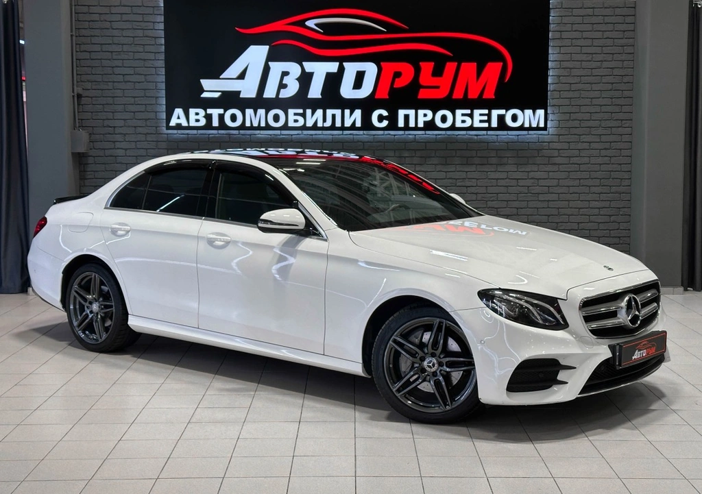 Седан Mercedes-benz E-класс 2018 года, 3167000 рублей, Красноярск