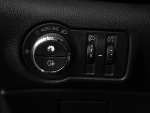 Хетчбэк Opel Astra 2013 года, 769000 рублей, Воронеж