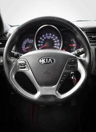 Хетчбэк Kia Rio 2016 года, 880000 рублей, Орёл
