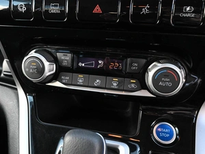 Минивэн Nissan Serena 2019 года, 2329000 рублей, Кирилловка