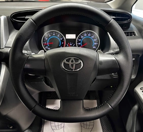 Минивэн Toyota Wish 2010 года, 1297000 рублей, Красноярск