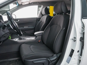 Седан Kia Optima 2019 года, 1699000 рублей, Сургут