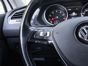 Внедорожник Volkswagen Tiguan 2019 года, 2049000 рублей, Волгоград