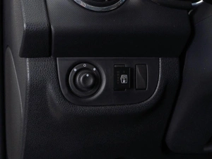 Седан Renault Logan 2018 года, 809000 рублей, Тюмень