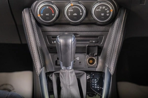 Хетчбэк Mazda 2 2021 года, 1379000 рублей, Томск