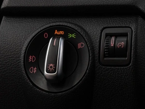 Внедорожник Volkswagen Tiguan 2011 года, 1399000 рублей, Тюмень