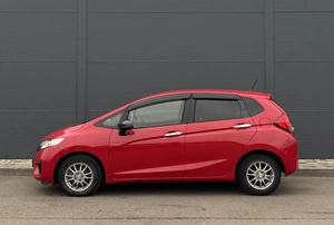 Хетчбэк Honda Fit 2013 года, 975000 рублей, Солонцы