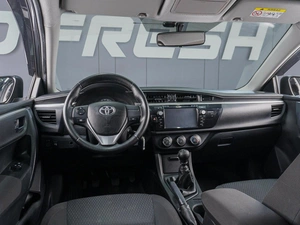 Седан Toyota Corolla 2013 года, 1099000 рублей, Сургут