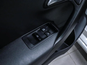 Седан Volkswagen Polo 2014 года, 880000 рублей, Красноярск