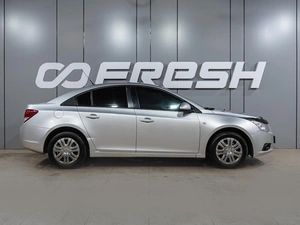 Седан Chevrolet Cruze 2011 года, 869000 рублей, Воронеж
